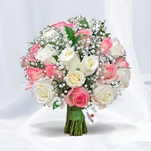Buquê de Noiva Redondo com Rosas Brancas e Cor de Rosa